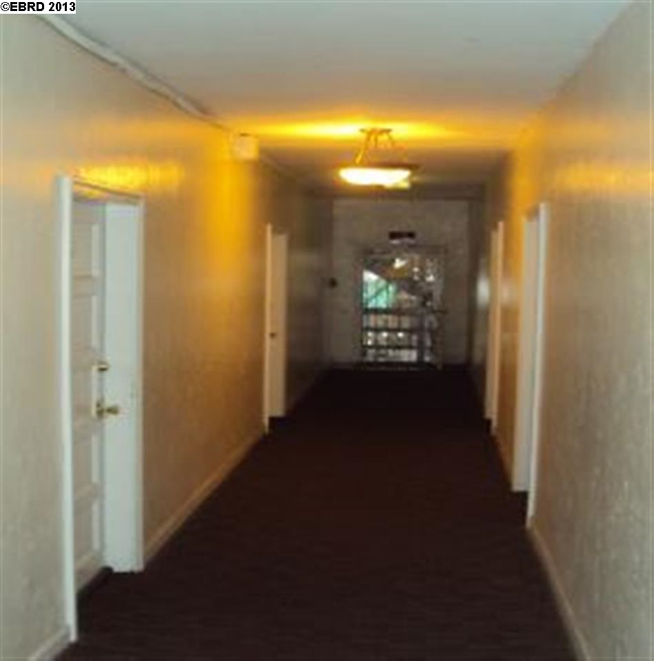 18 Washington Ave, RICHMOND, California 94801, ,Comm Ri Multi-units 5+,For Sale,Washington Ave,40631061