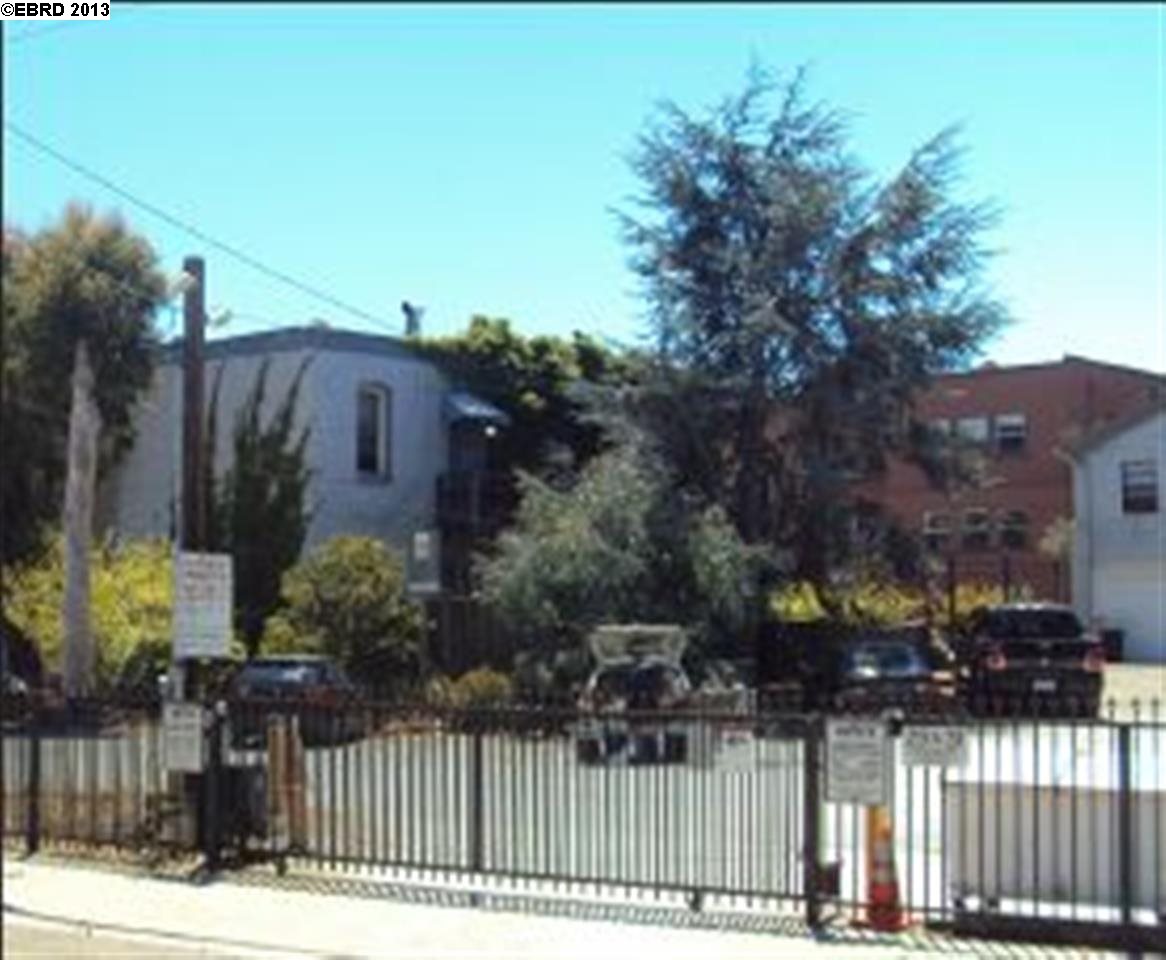 18 Washington Ave, RICHMOND, California 94801, ,Comm Ri Multi-units 5+,For Sale,Washington Ave,40631061