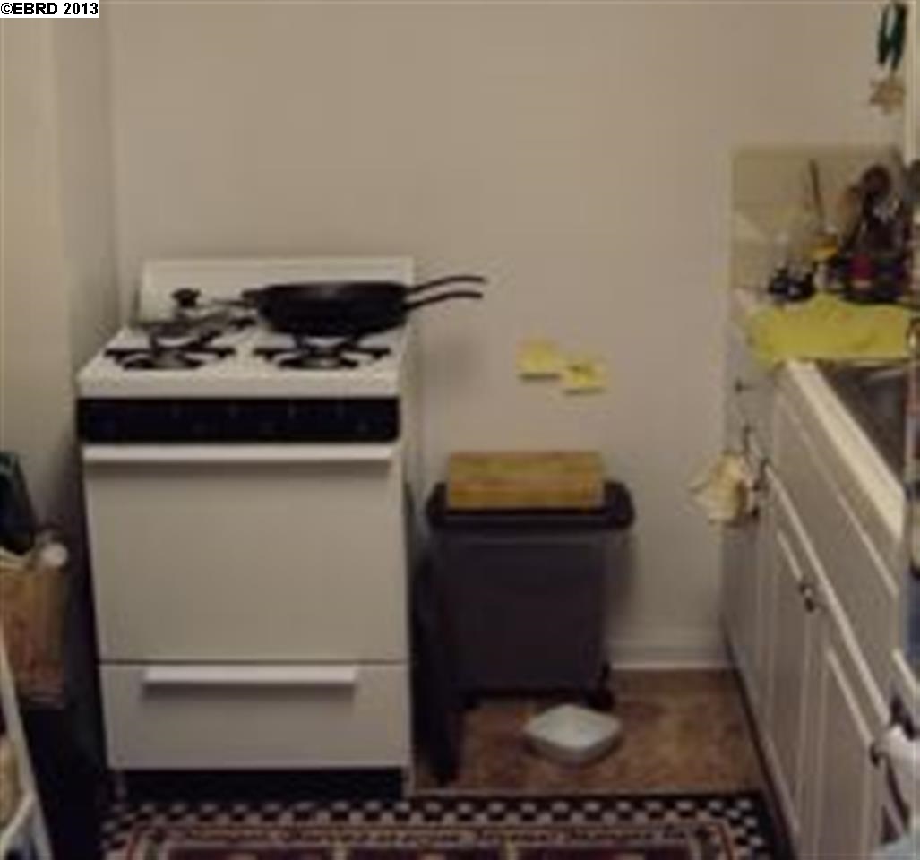 18 Washington Ave, RICHMOND, California 94801, ,Comm Ri Multi-units 5+,For Sale,Washington Ave,40631061