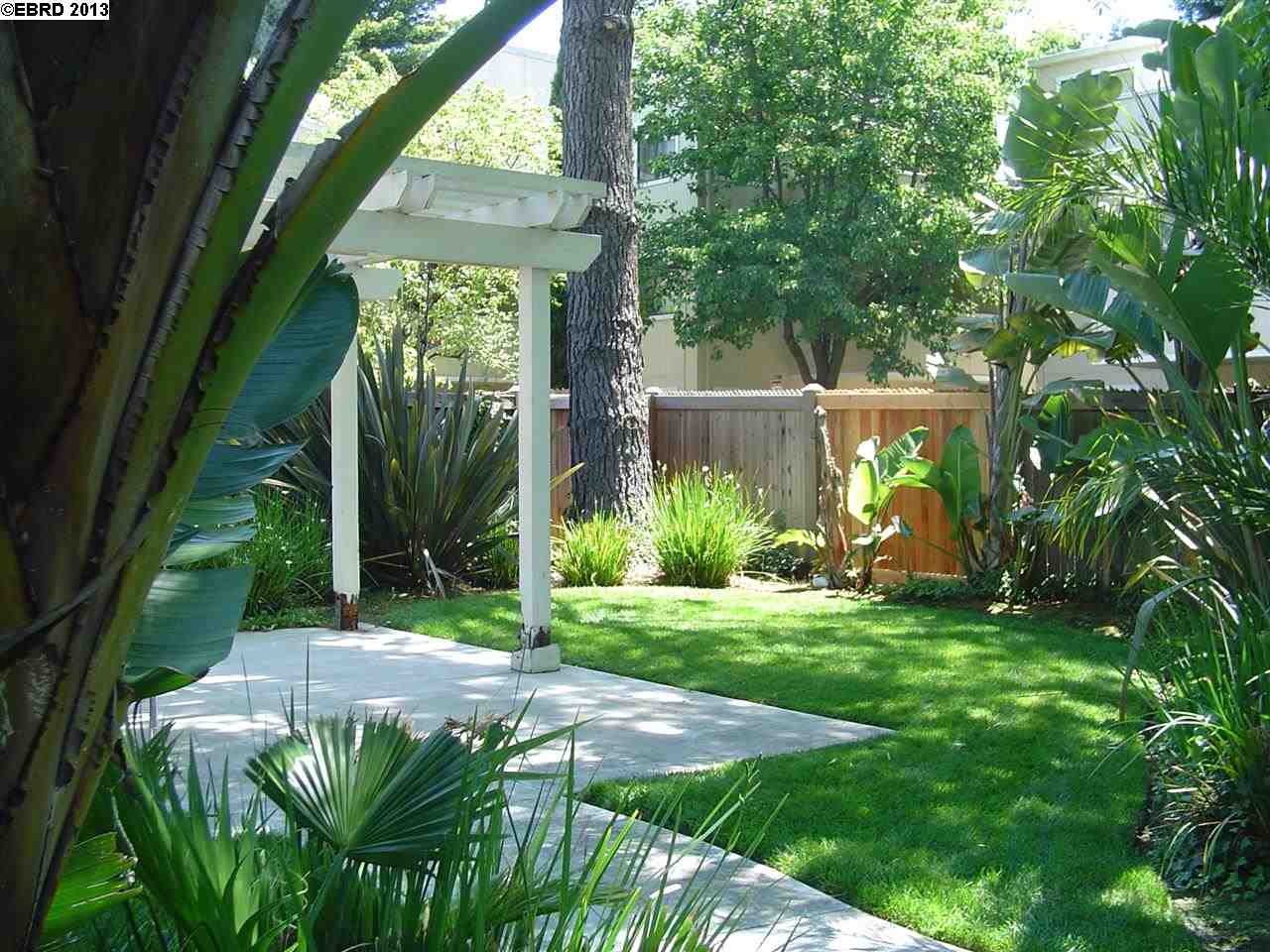 25190 CYPRESS AVE, HAYWARD, California 94544-2204, ,Comm Ri Multi-units 5+,For Sale,CYPRESS AVE,40631923