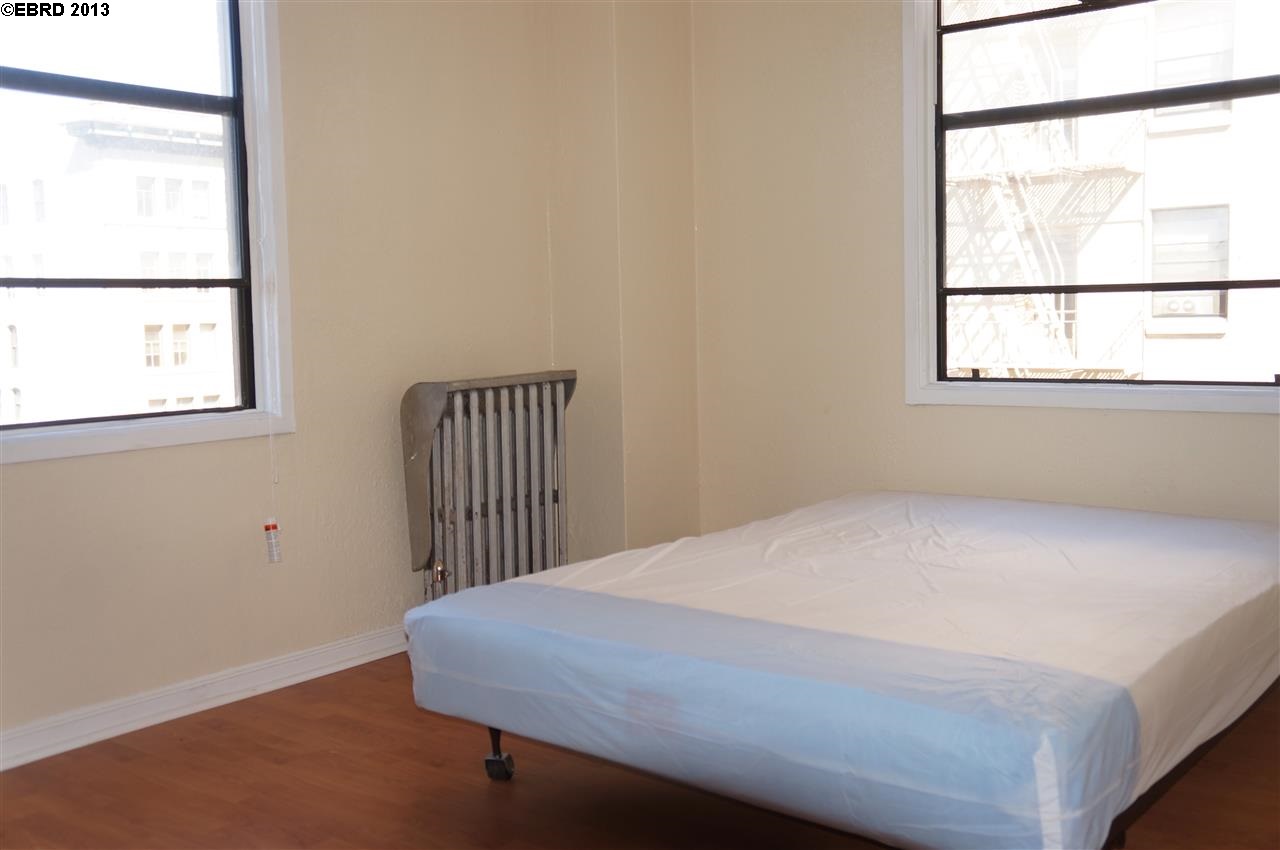 634 15TH ST, OAKLAND, California 94612-1203, ,Comm Ri Multi-units 5+,For Sale,15TH ST,40633573