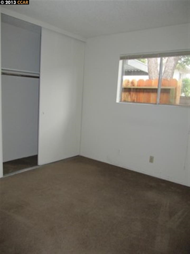 1973 JACQUELINE WAY, CONCORD, California 94519-1717, ,Comm Ri Multi-units 5+,For Sale,JACQUELINE WAY,40633608