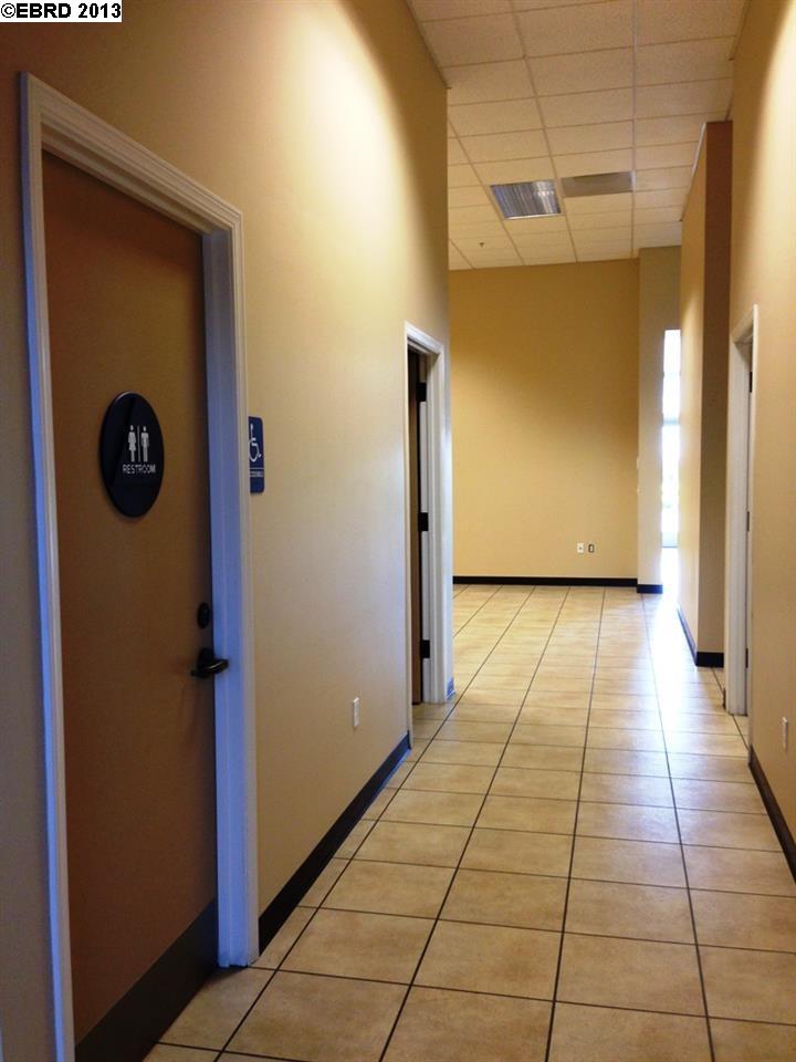 9040 BRENTWOOD BLVD, BRENTWOOD, California 94513-4052, ,Comm Industrial For Lease,For Rent,BRENTWOOD BLVD,40938733