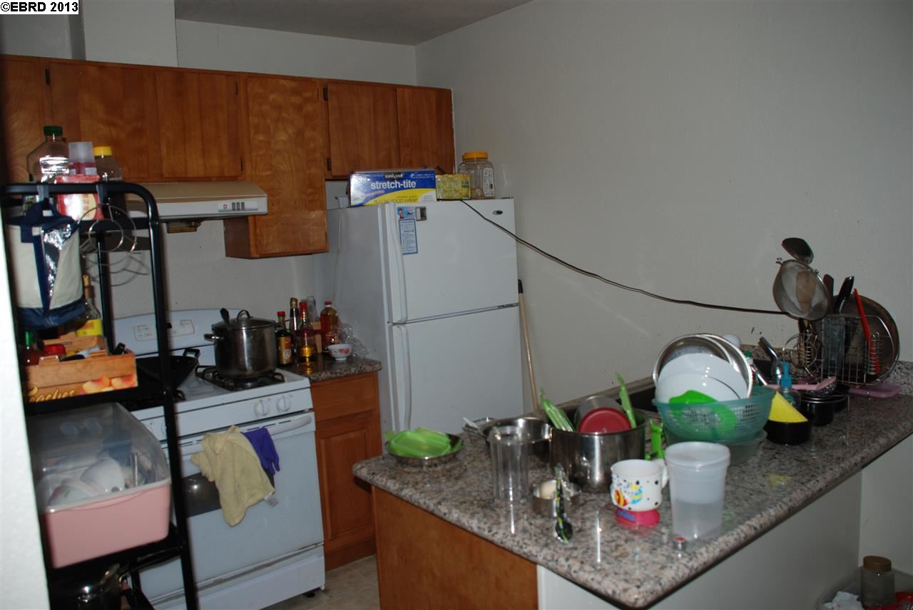 422 TAYLOR AVE, ALAMEDA, California 94501-3719, ,Comm Ri Multi-units 5+,For Sale,TAYLOR AVE,40635432