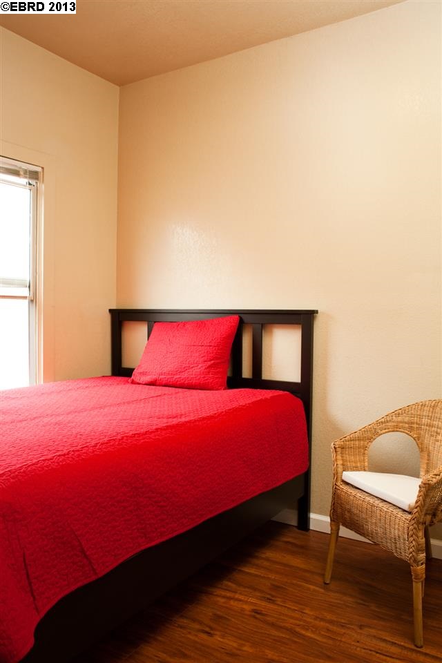 1929 26TH AVE, OAKLAND, California 94601-1764, ,Comm Ri Multi-units 5+,For Sale,26TH AVE,40636794