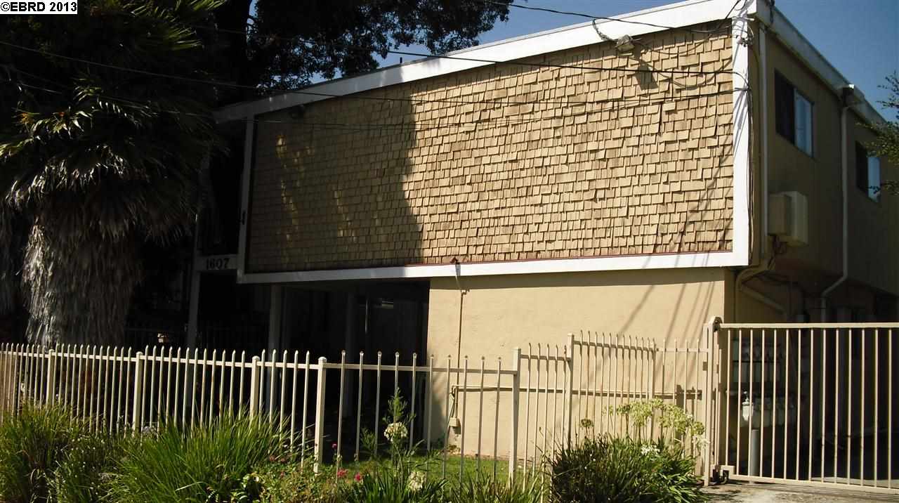 1607 PRINCE ST, BERKELEY, California 94703-2311, ,Comm Ri Multi-units 5+,For Sale,PRINCE ST,40637602