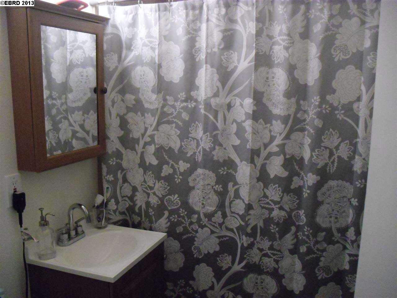 1607 PRINCE ST, BERKELEY, California 94703-2311, ,Comm Ri Multi-units 5+,For Sale,PRINCE ST,40637602