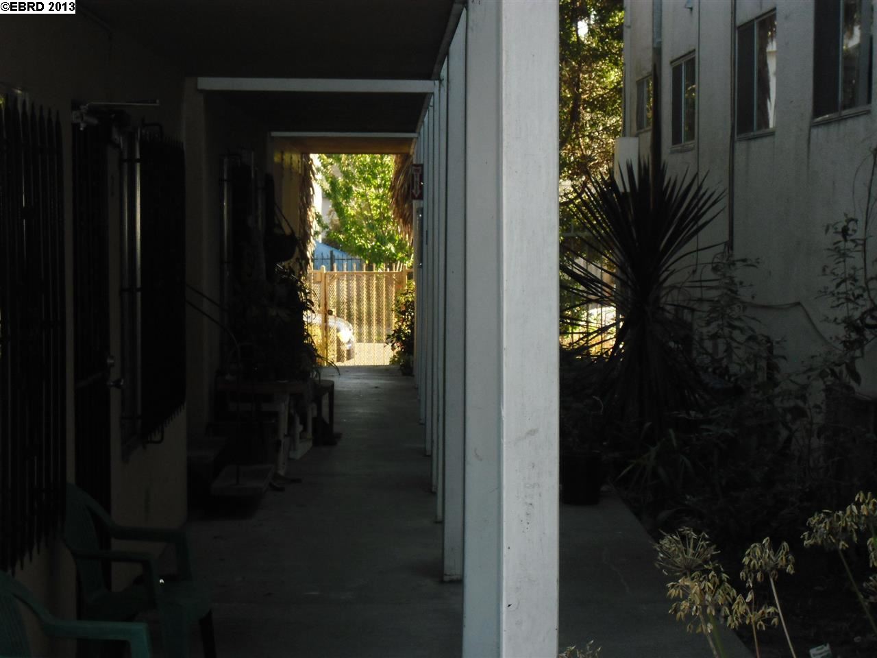 1607 PRINCE ST, BERKELEY, California 94703-2311, ,Comm Ri Multi-units 5+,For Sale,PRINCE ST,40637602