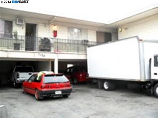1124 Lacey Lane, CONCORD, California 94520, ,Comm Ri Multi-units 5+,For Sale,Lacey Lane,40639082