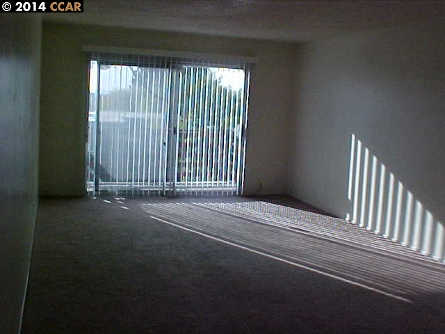 100 AVIAN DR, VALLEJO, California 94591, ,Comm Ri Multi-units 5+,For Sale,AVIAN DR,40641817