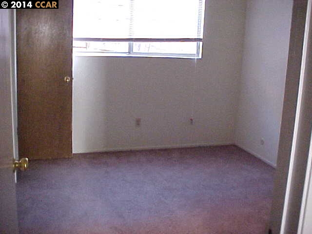 100 AVIAN DR, VALLEJO, California 94591, ,Comm Ri Multi-units 5+,For Sale,AVIAN DR,40641817