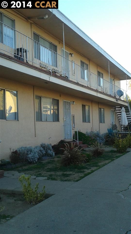 3246 27TH ST, OAKLAND, California 94601-2706, ,Comm Ri Multi-units 5+,For Sale,27TH ST,40642830