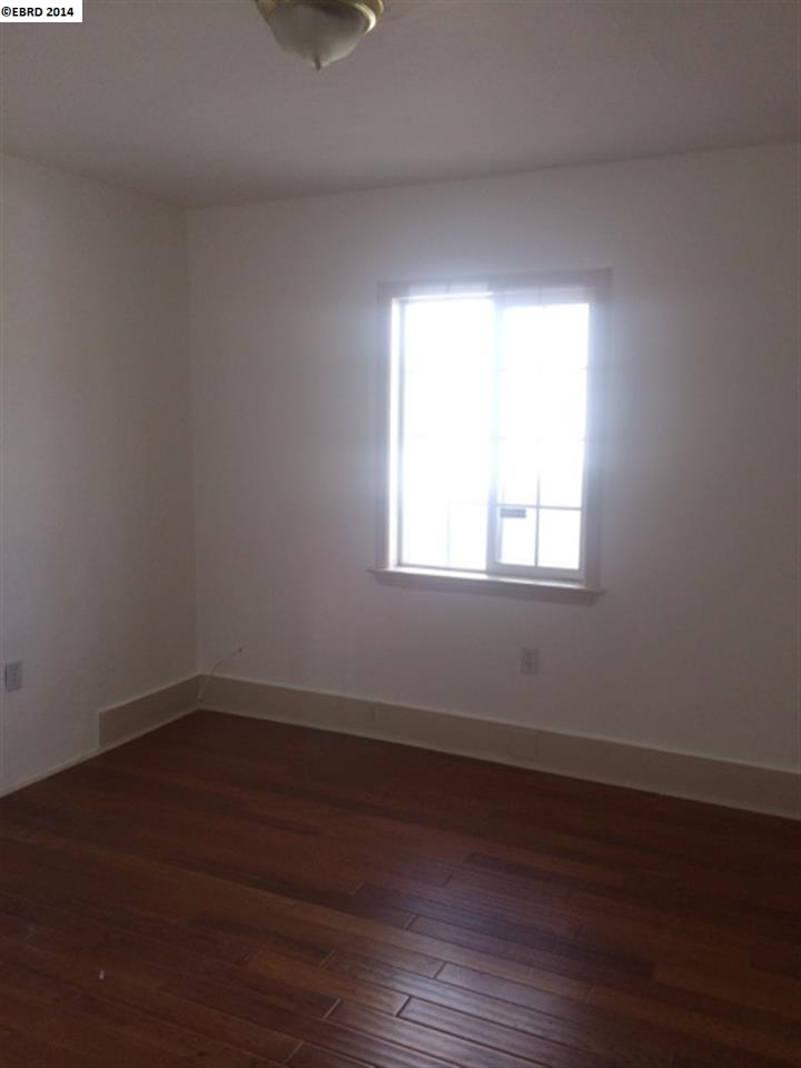 122 RAILROAD AVE, RODEO, California 94572-1237, ,Comm Ri Multi-units 5+,For Sale,RAILROAD AVE,40642861