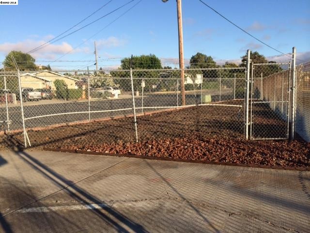 122 RAILROAD AVE, RODEO, California 94572-1237, ,Comm Ri Multi-units 5+,For Sale,RAILROAD AVE,40642861