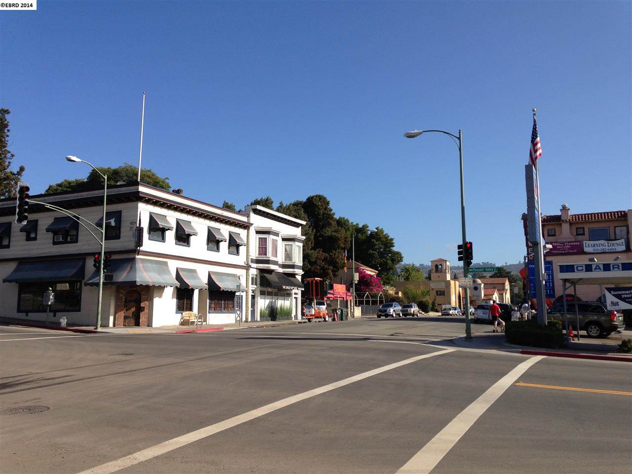 4409 PIEDMONT AVE, OAKLAND, California 94611-4218, ,Comm Ri Multi-units 5+,For Sale,PIEDMONT AVE,40643731