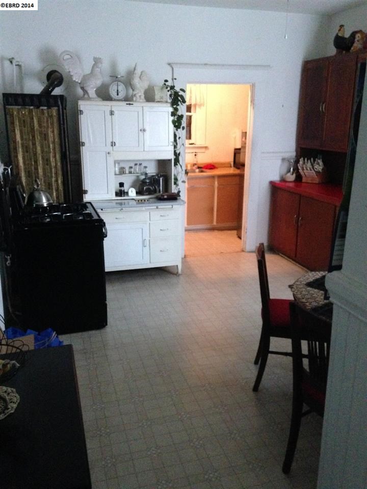 4409 PIEDMONT AVE, OAKLAND, California 94611-4218, ,Comm Ri Multi-units 5+,For Sale,PIEDMONT AVE,40643731