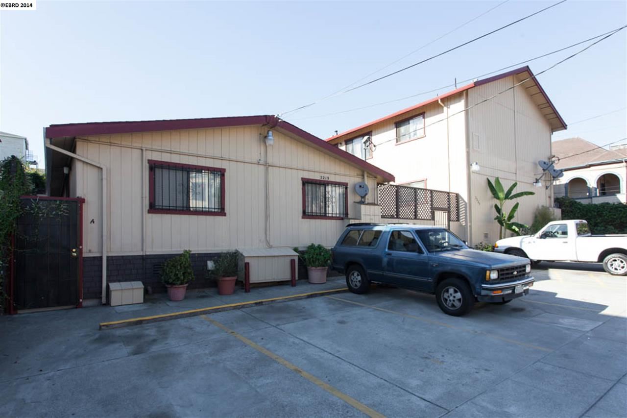 2225 23RD AVE, OAKLAND, California 94606-4241, ,Comm Ri Multi-units 5+,For Sale,23RD AVE,40645286