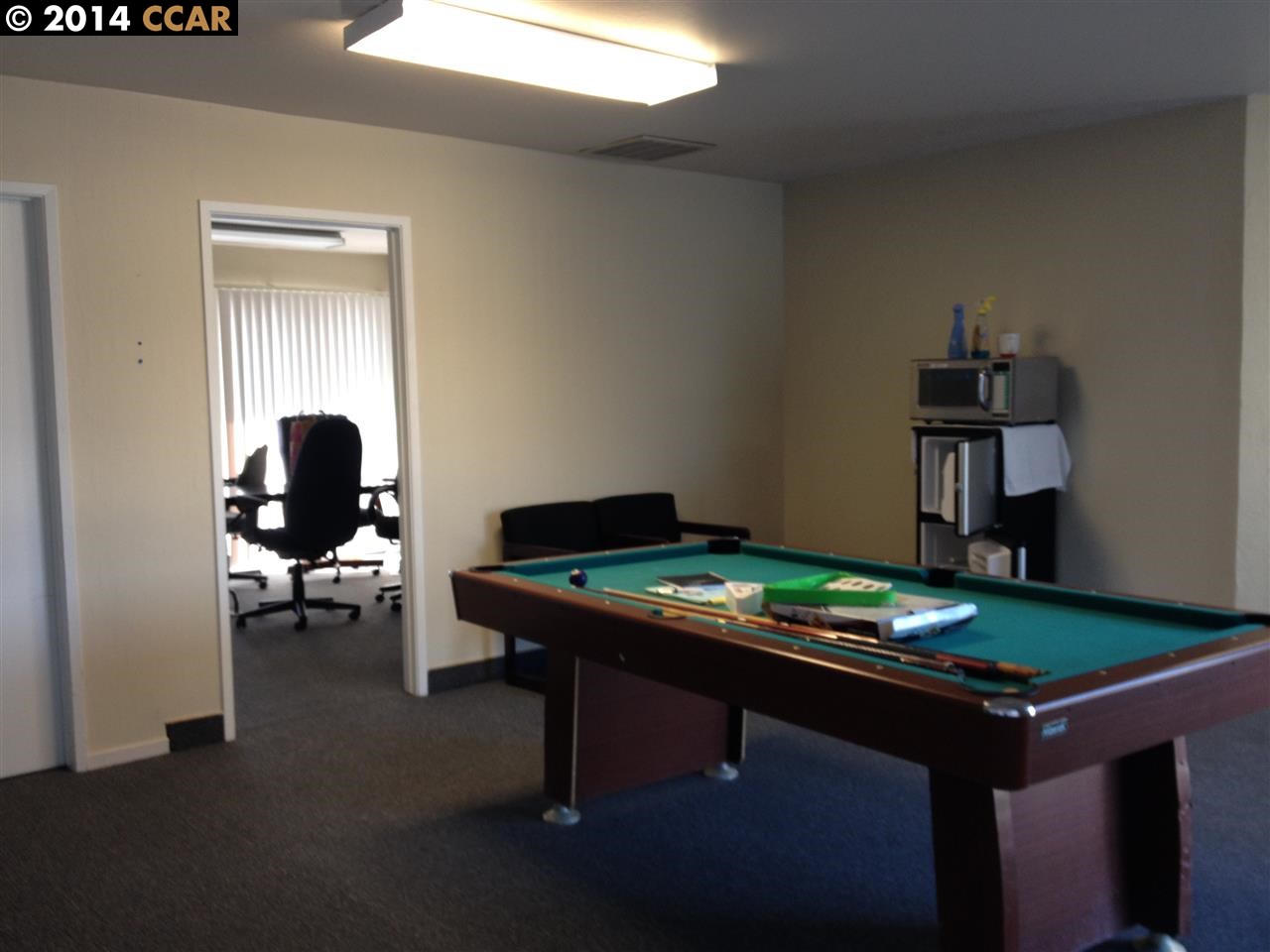 3600 CLAYTON RD# C2, CONCORD, California 94521-2511, ,Comm Industrial For Lease,For Rent,CLAYTON RD# C2,40938958