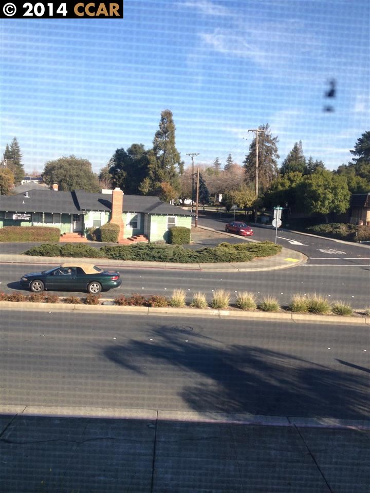 3600 CLAYTON RD# C2, CONCORD, California 94521-2511, ,Comm Industrial For Lease,For Rent,CLAYTON RD# C2,40938958