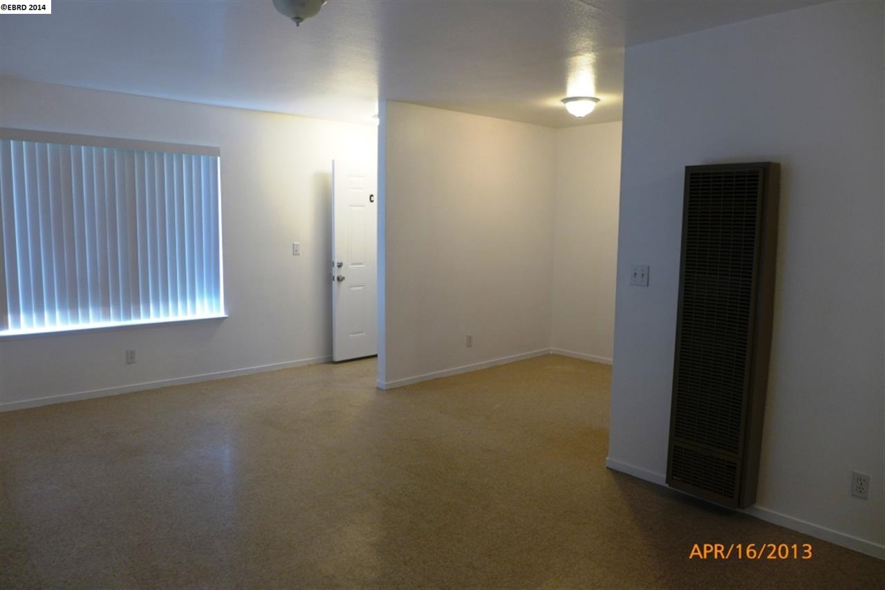 2119 Nevin Ave, RICHMOND, California 94801, ,Comm Ri Multi-units 5+,For Sale,Nevin Ave,40646402