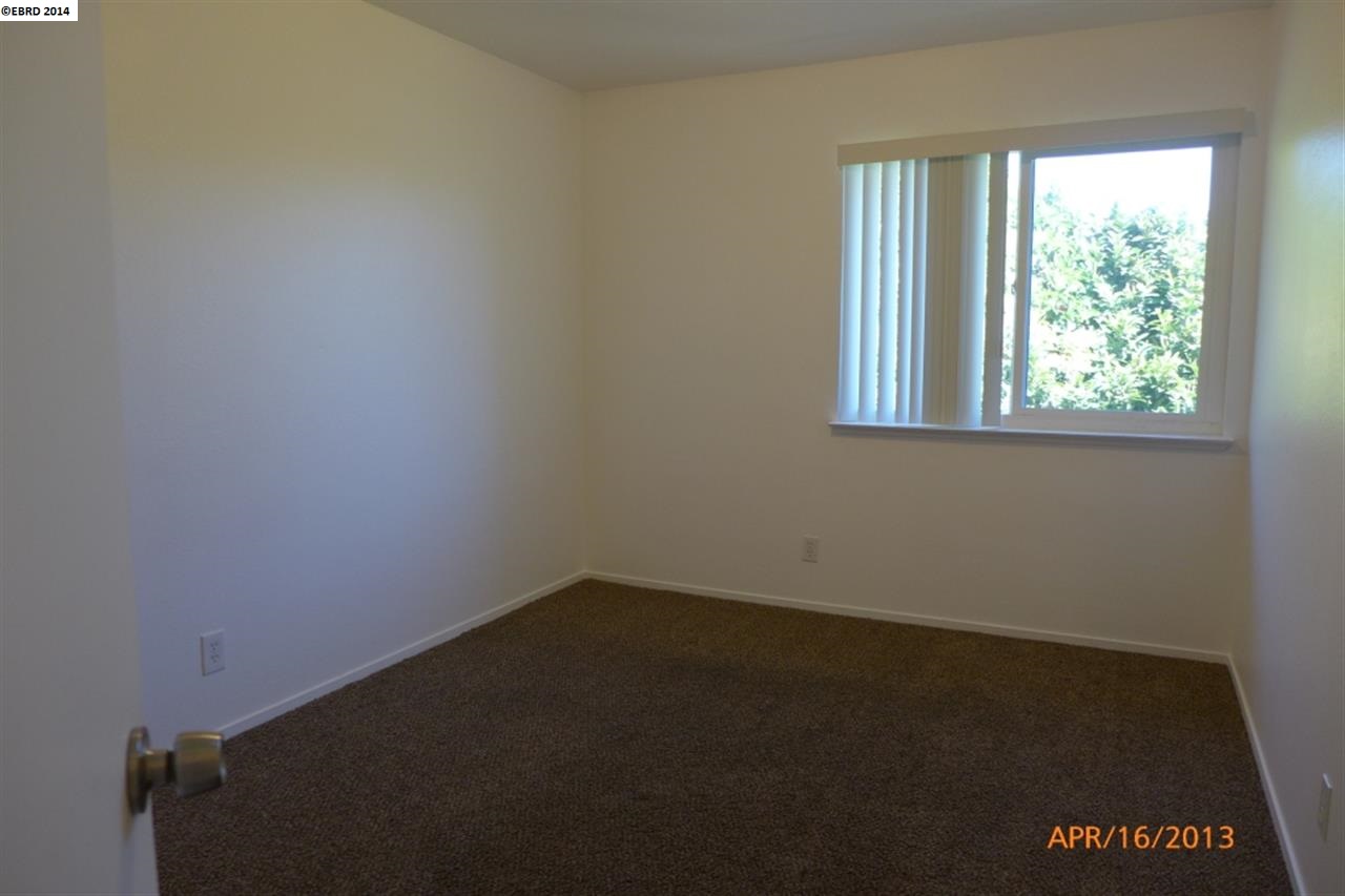 2119 Nevin Ave, RICHMOND, California 94801, ,Comm Ri Multi-units 5+,For Sale,Nevin Ave,40646402