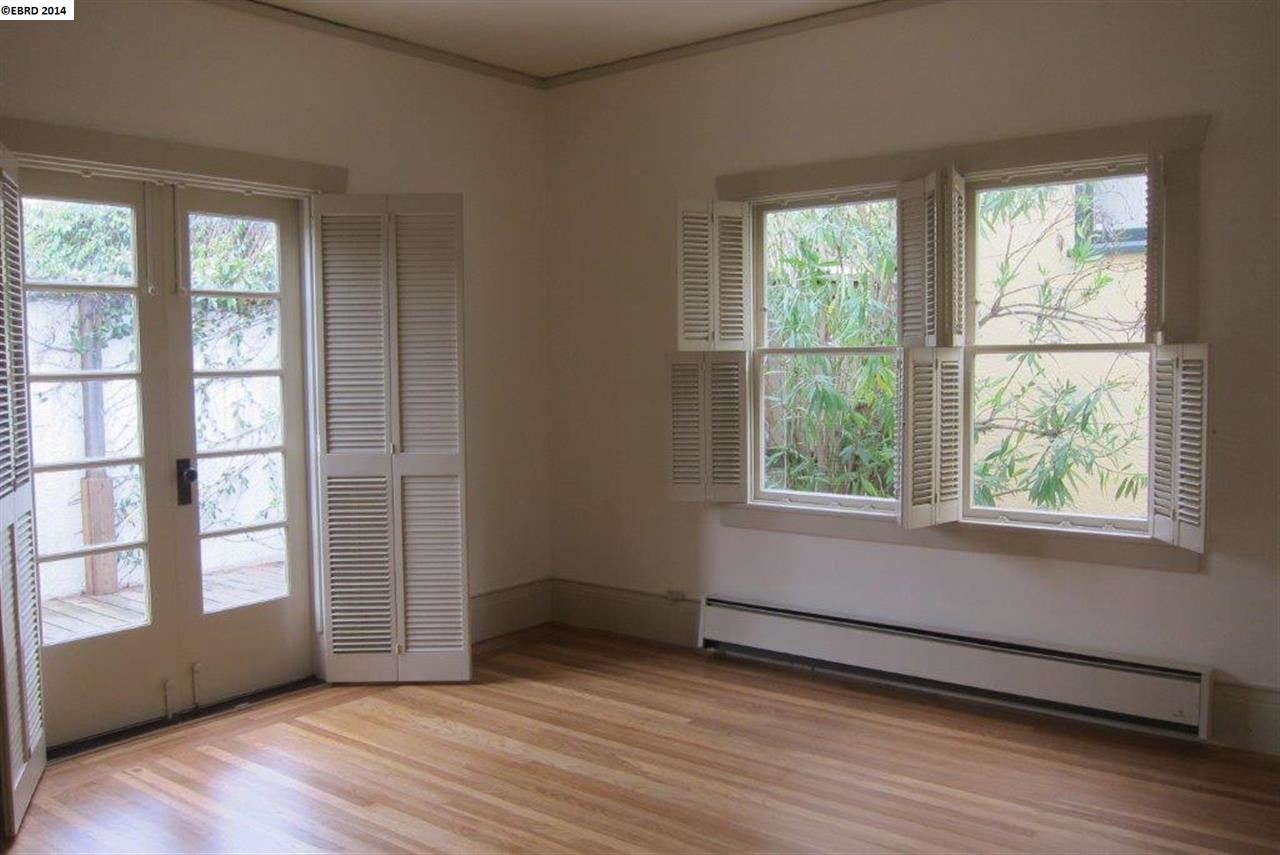 2737 FOREST AVE, BERKELEY, California 94705-1306, ,Comm Ri Multi-units 5+,For Sale,FOREST AVE,40646967