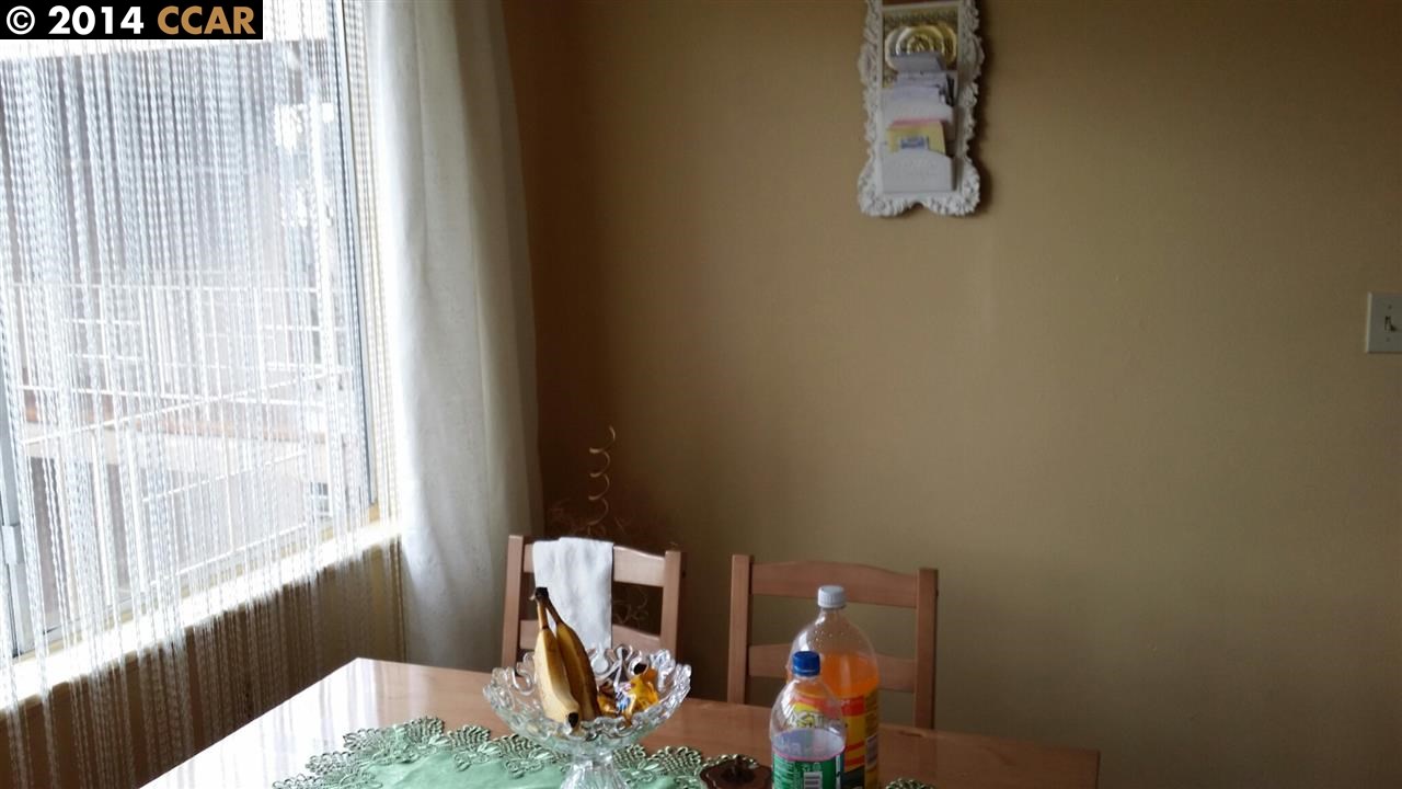 3020 35TH AVE, OAKLAND, California 94619-1124, ,Comm Ri Multi-units 5+,For Sale,35TH AVE,40647496