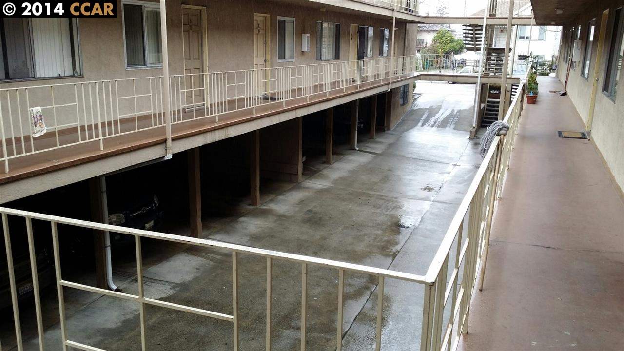 3020 35TH AVE, OAKLAND, California 94619-1124, ,Comm Ri Multi-units 5+,For Sale,35TH AVE,40647496