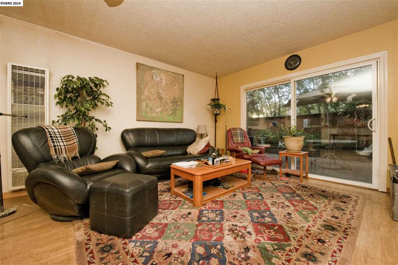 2235 ASHBY AVE, BERKELEY, California 94705-1934, ,Comm Ri Multi-units 5+,For Sale,ASHBY AVE,40648643