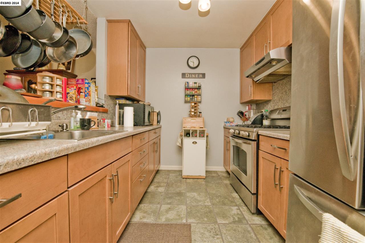 2235 ASHBY AVE, BERKELEY, California 94705-1934, ,Comm Ri Multi-units 5+,For Sale,ASHBY AVE,40648643