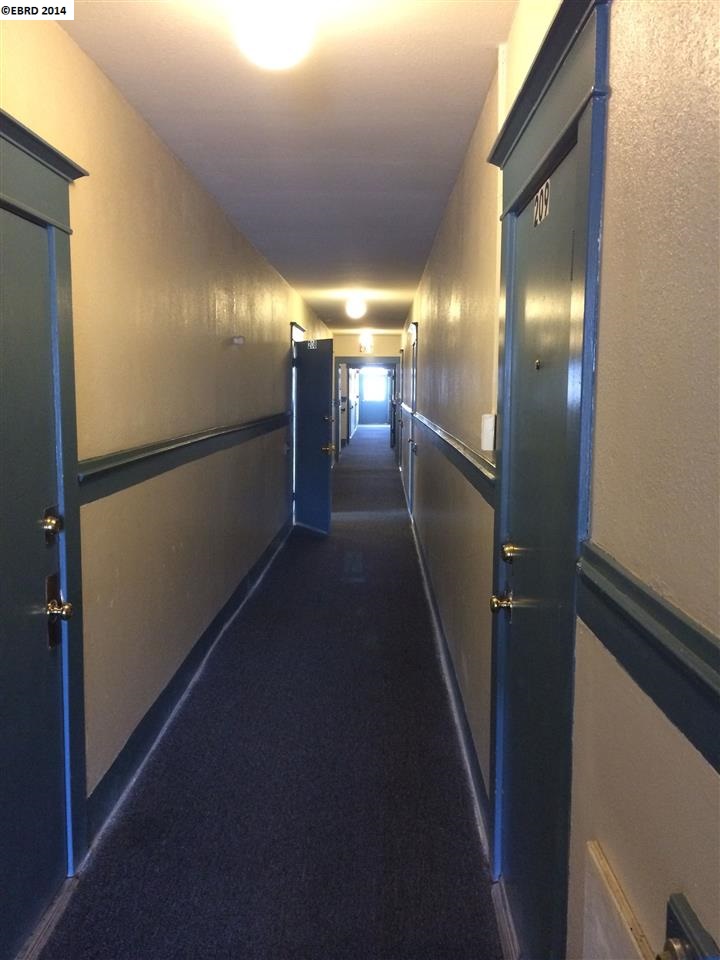 418 California Street, STOCKTON, California 95202, ,Comm Ri Multi-units 5+,For Sale,California Street,40649411