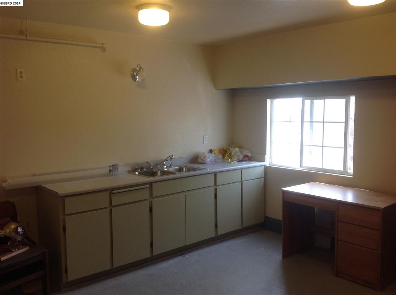 418 California Street, STOCKTON, California 95202, ,Comm Ri Multi-units 5+,For Sale,California Street,40649411