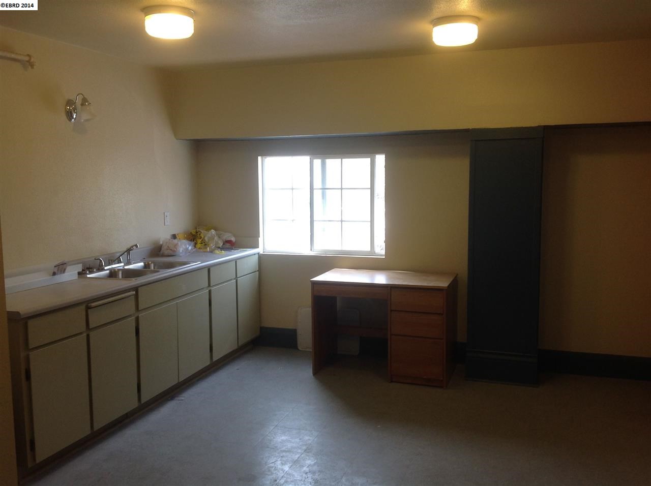 418 California Street, STOCKTON, California 95202, ,Comm Ri Multi-units 5+,For Sale,California Street,40649411