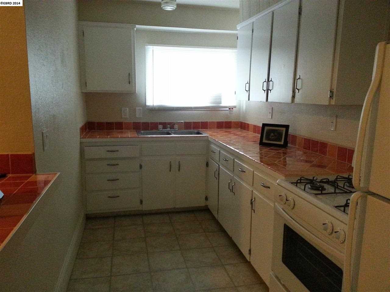 418 California Street, STOCKTON, California 95202, ,Comm Ri Multi-units 5+,For Sale,California Street,40649411