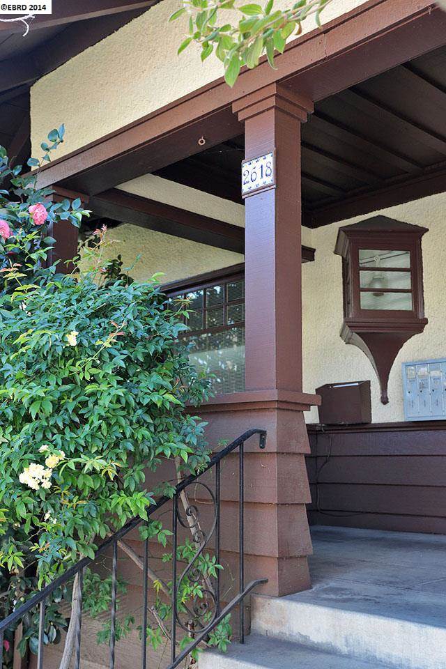 2618 COLLEGE AVE, BERKELEY, California 94704-3407, ,Comm Ri Multi-units 5+,For Sale,COLLEGE AVE,40650739