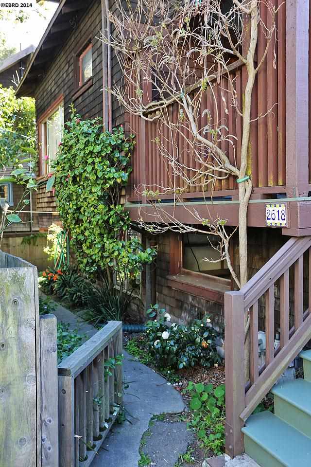 2618 COLLEGE AVE, BERKELEY, California 94704-3407, ,Comm Ri Multi-units 5+,For Sale,COLLEGE AVE,40650739