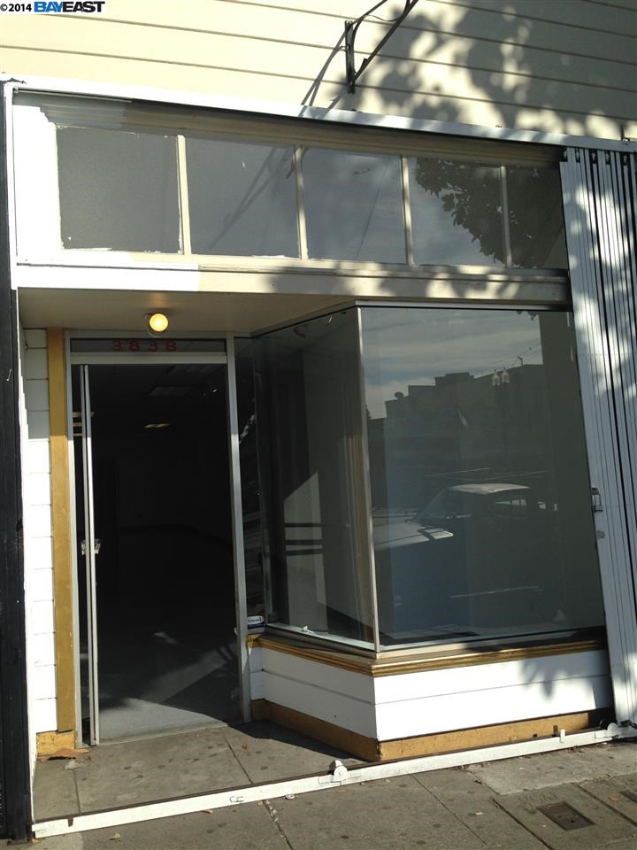 3838 INTERNATIONAL BLVD, OAKLAND, California 94601-4010, ,Comm Industrial For Lease,For Rent,INTERNATIONAL BLVD,40939063