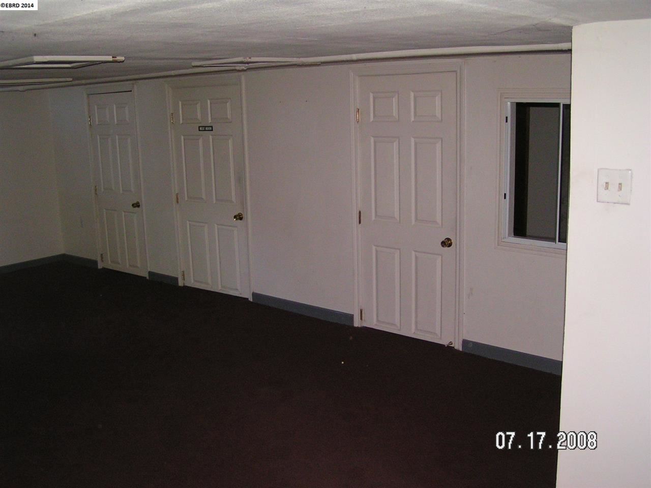 3207 TELEGRAPH, OAKLAND, California 94609, ,Comm Ri Multi-units 5+,For Sale,TELEGRAPH,40651688