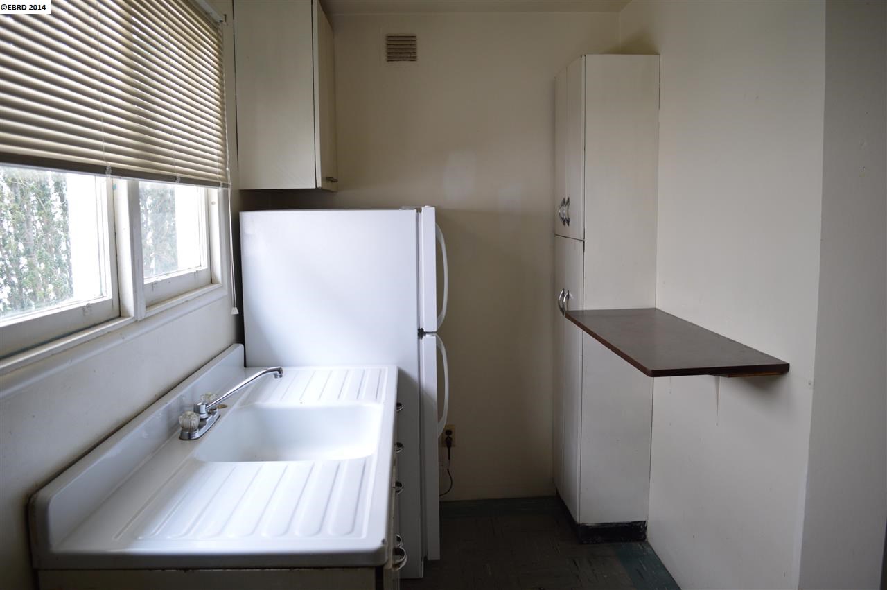 2021 Haste, BERKELEY, California 94704, ,Comm Ri Multi-units 5+,For Sale,Haste,40651789