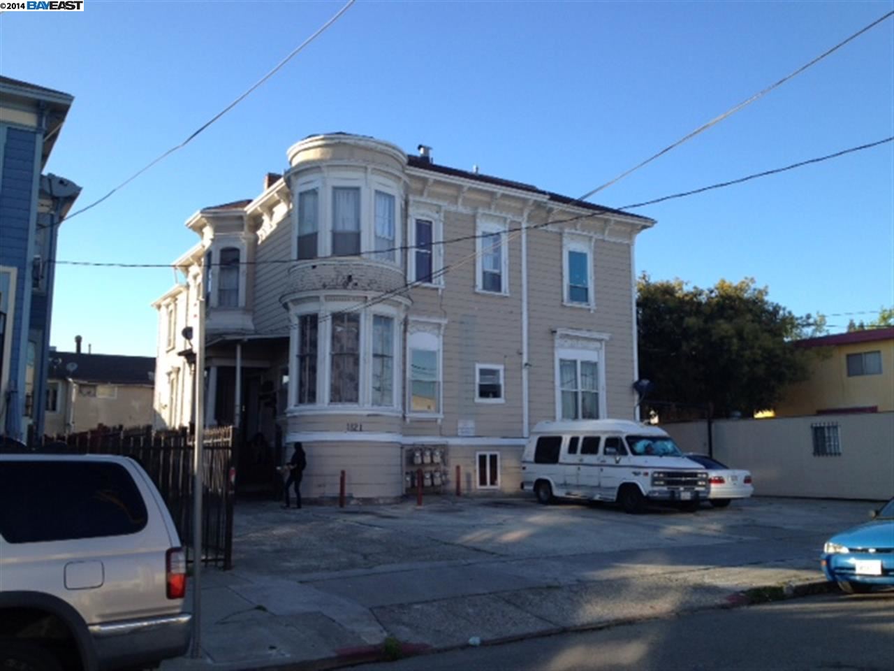 1121 7TH AVE, OAKLAND, California 94606-3636, ,Comm Ri Multi-units 5+,For Sale,7TH AVE,40651820