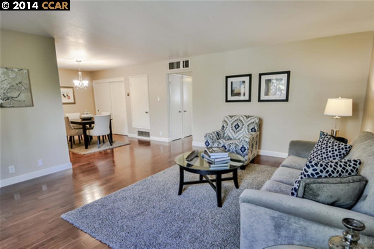 120 Village CT, WALNUT CREEK, California 94596, ,Comm Ri Multi-units 5+,For Sale,Village CT,40653185
