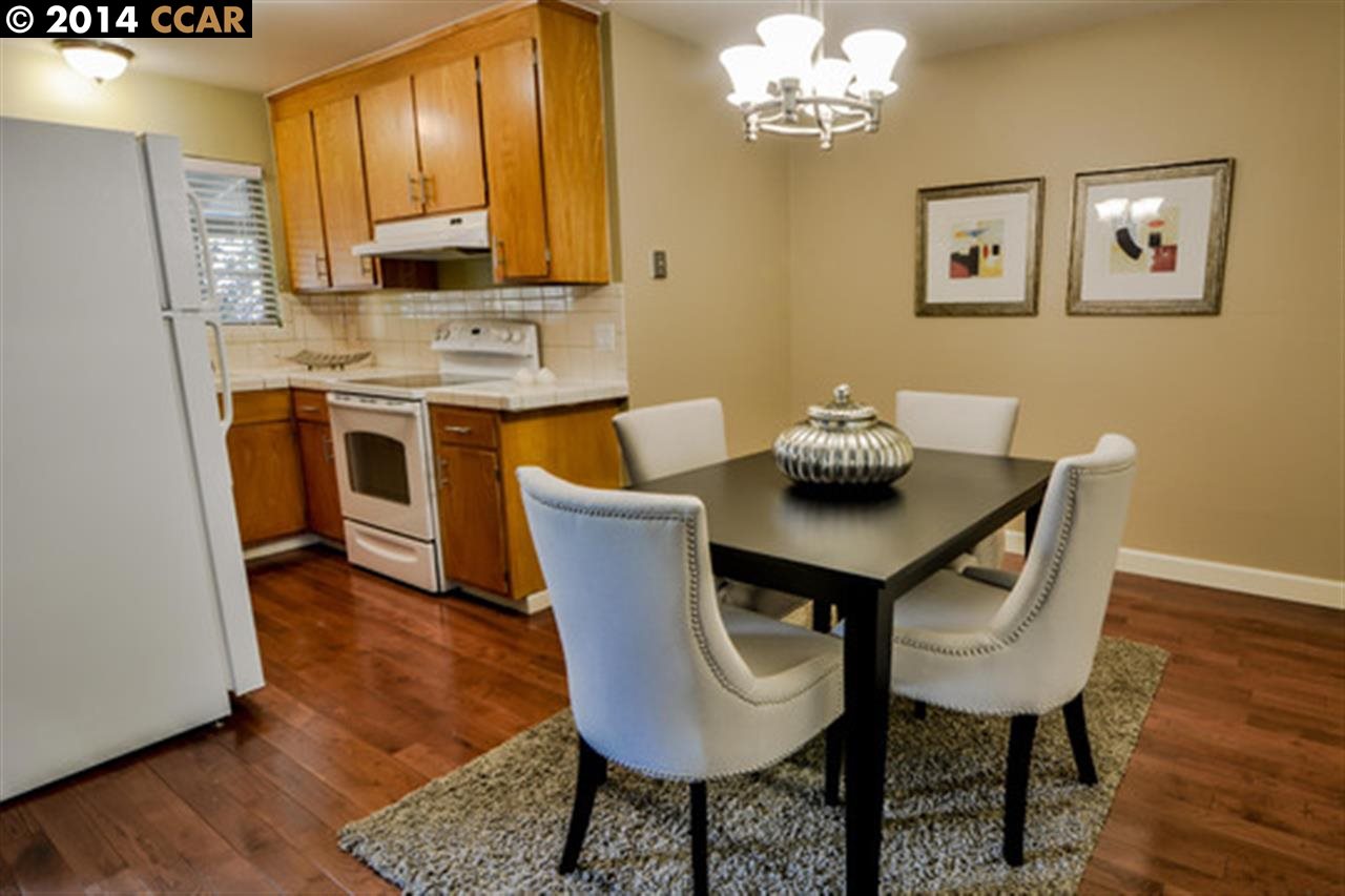 120 Village CT, WALNUT CREEK, California 94596, ,Comm Ri Multi-units 5+,For Sale,Village CT,40653185