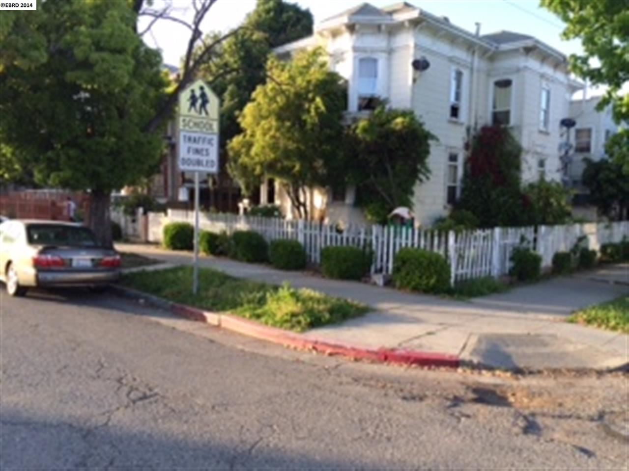 1511 17TH AVE, OAKLAND, California 94606-4529, ,Comm Ri Multi-units 5+,For Sale,17TH AVE,40653490
