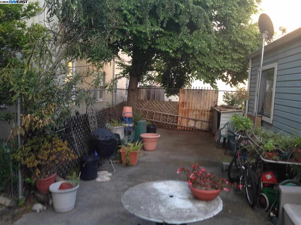 1213 LINCOLN AVE, ALAMEDA, California 94501-2325, ,Comm Ri Multi-units 5+,For Sale,LINCOLN AVE,40653592