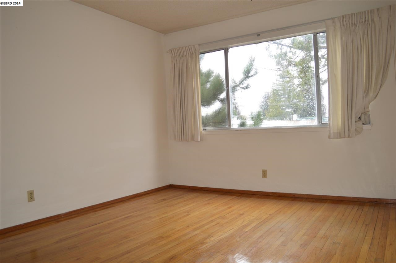 2028 DWIGHT WAY, BERKELEY, California 94704-2609, ,Comm Ri Multi-units 5+,For Sale,DWIGHT WAY,40654380