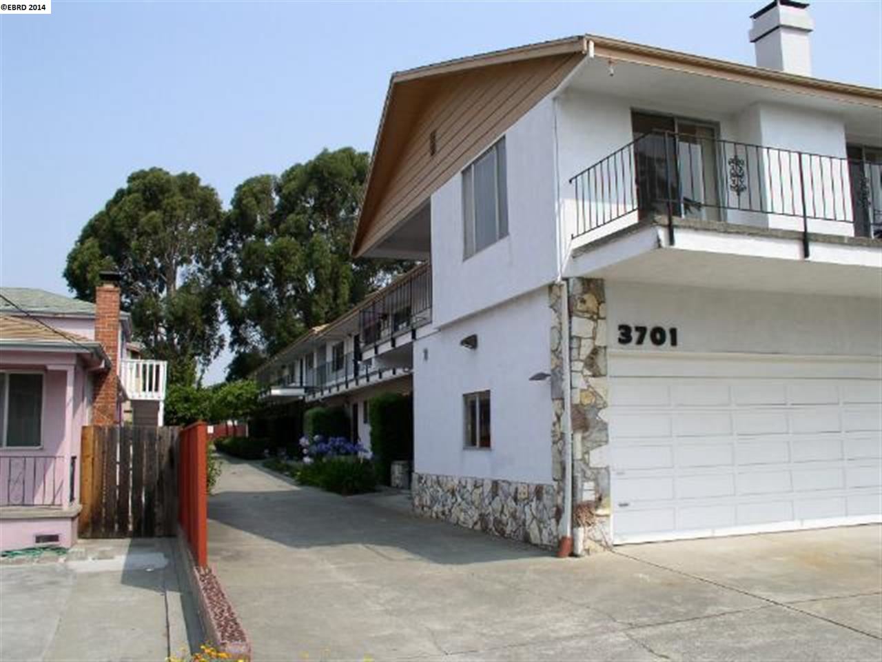 3701 MAYBELLE AVE, OAKLAND, California 94619-2113, ,Comm Ri Multi-units 5+,For Sale,MAYBELLE AVE,40654499