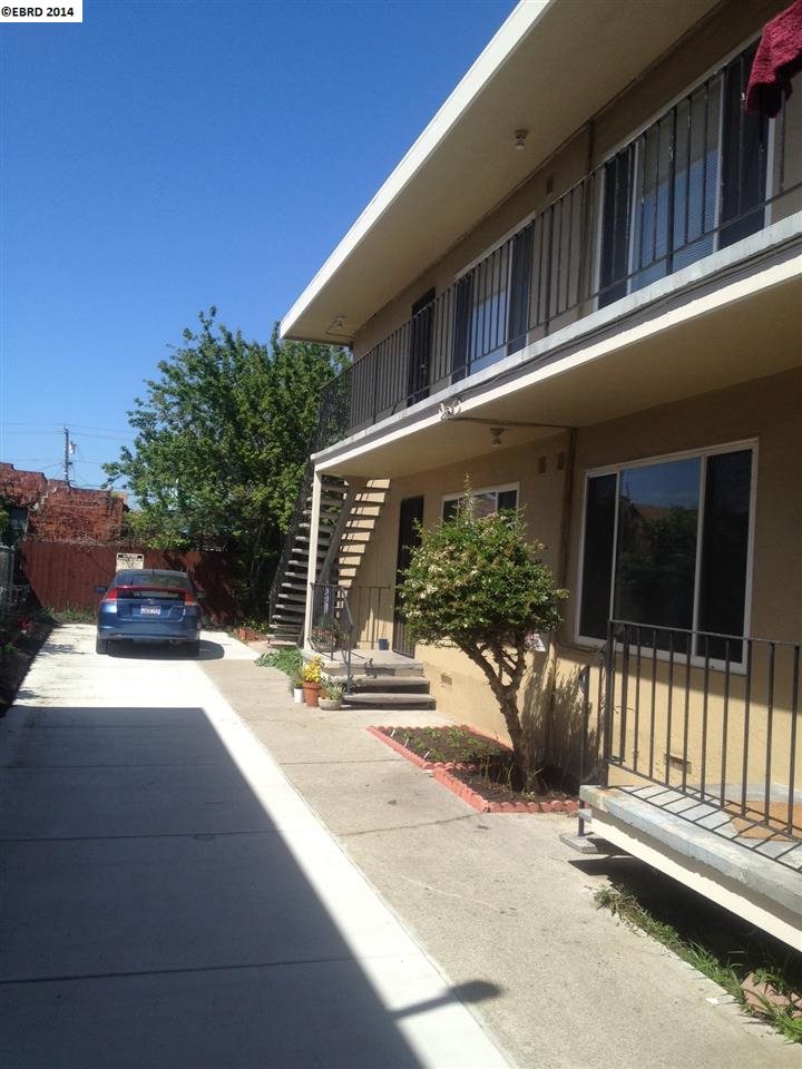 1004 60th Street, OAKLAND, California 94608, ,Comm Ri Multi-units 5+,For Sale,60th Street,40654549