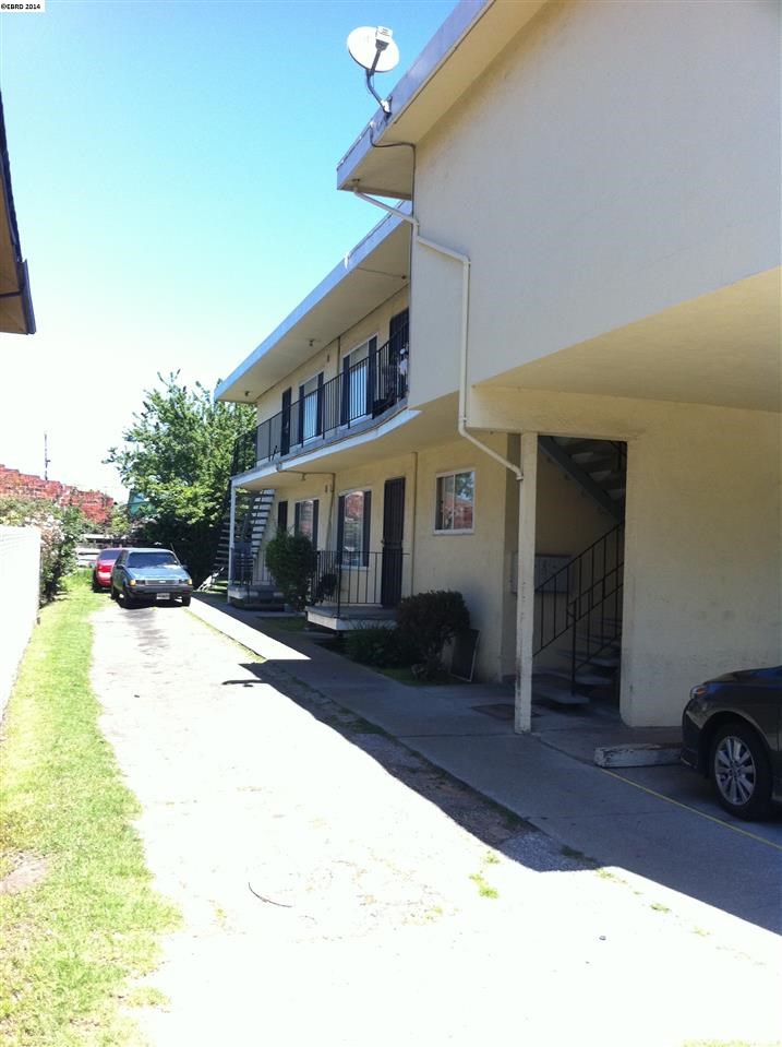 1004 60th Street, OAKLAND, California 94608, ,Comm Ri Multi-units 5+,For Sale,60th Street,40654549