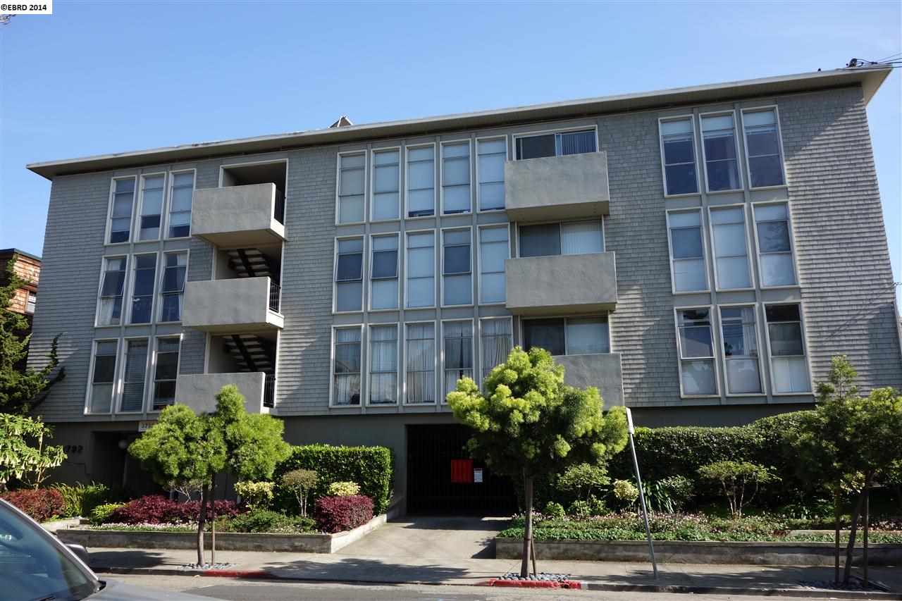 3792 HARRISON ST, OAKLAND, California 94611-5037, ,Comm Ri Multi-units 5+,For Sale,HARRISON ST,40656241