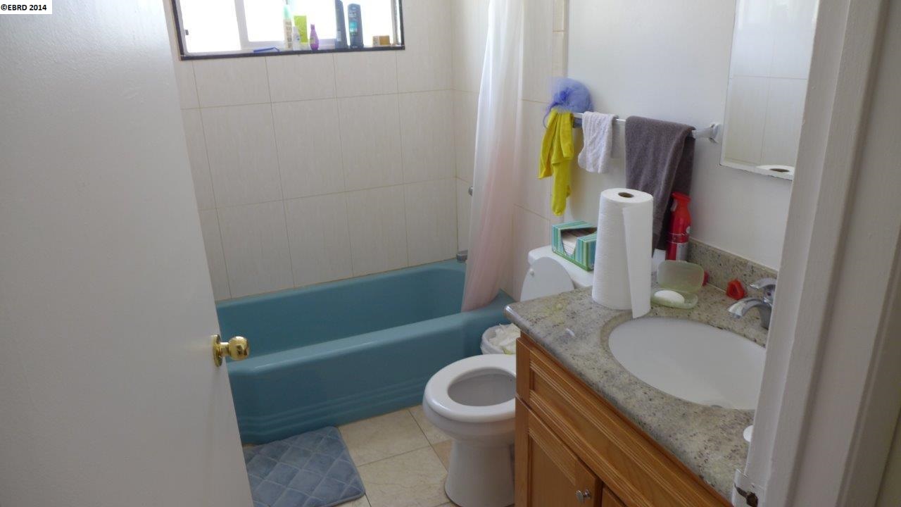1522 PRINCE ST, BERKELEY, California 94703-2310, ,Comm Ri Multi-units 5+,For Sale,PRINCE ST,40658814